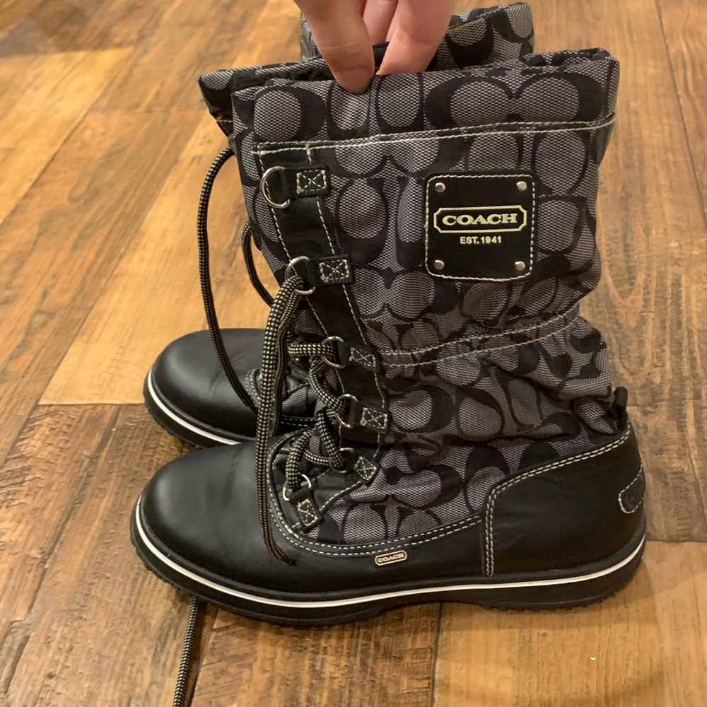 Coach snow boots